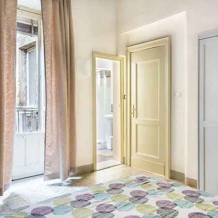 Alla Corte Del Xix Secolo Apartment